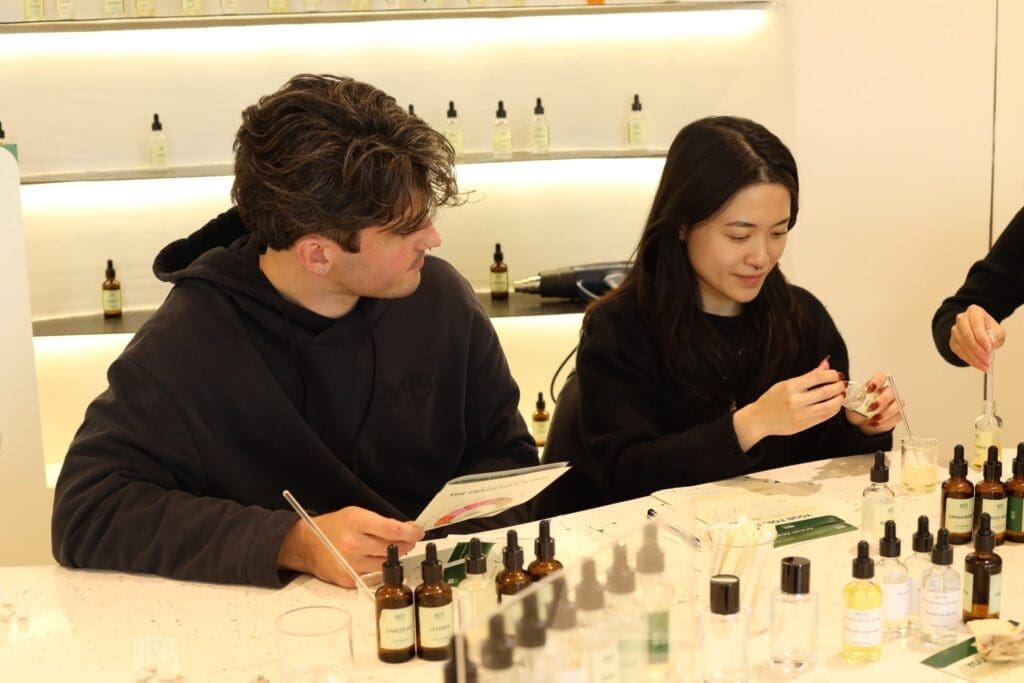 425854765_263309773462836_2535259388516055952_n - NOTE - The Scent Lab - sản phẩm mùi hương từ NOTE - The Scent Lab
